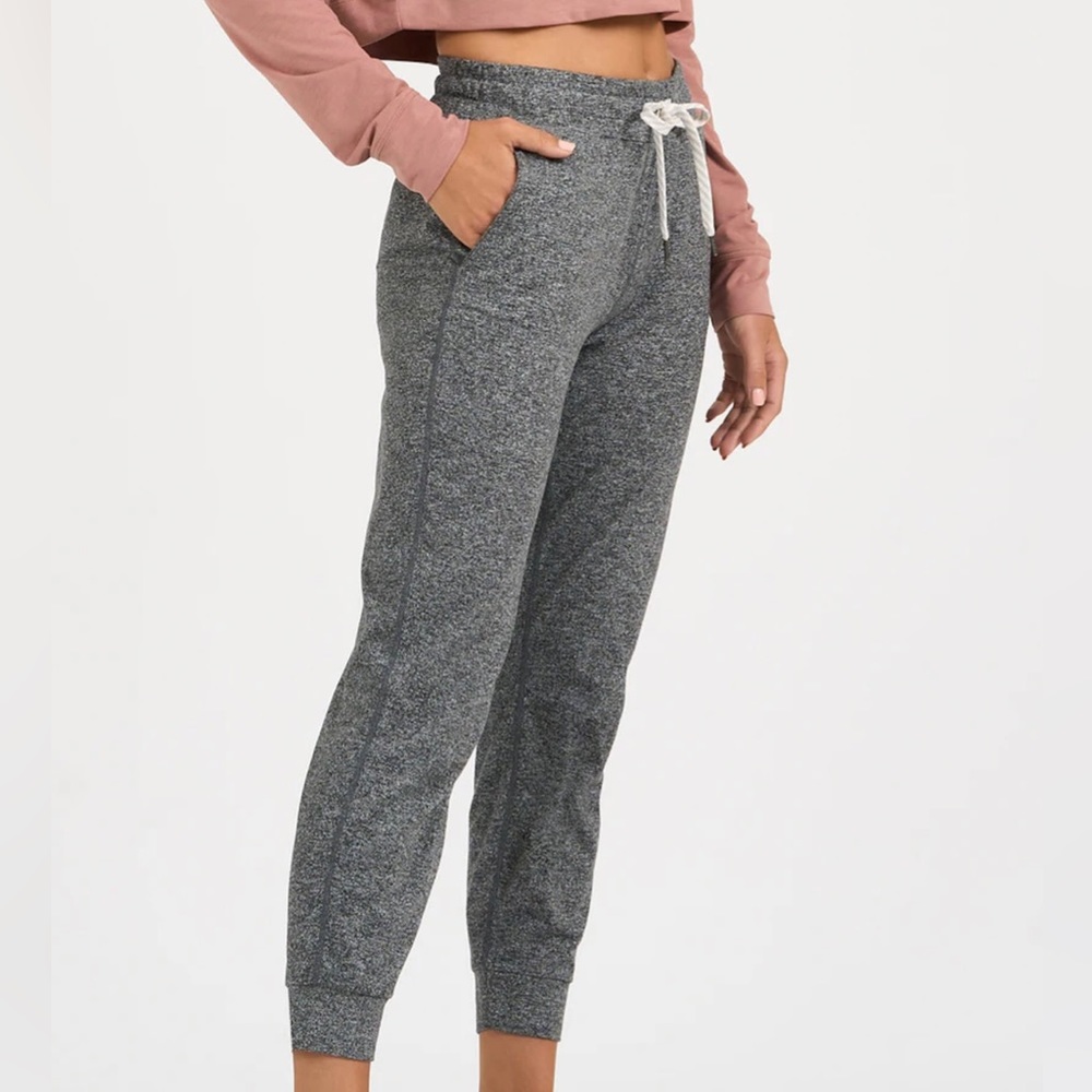 Chorus Performance Jogger Heather Gray